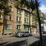 Apartment Skyline Of Jena, Luxuriös, Einzigartig, Free Wifi, Parkplatz, Klimatisiert, Zentral *