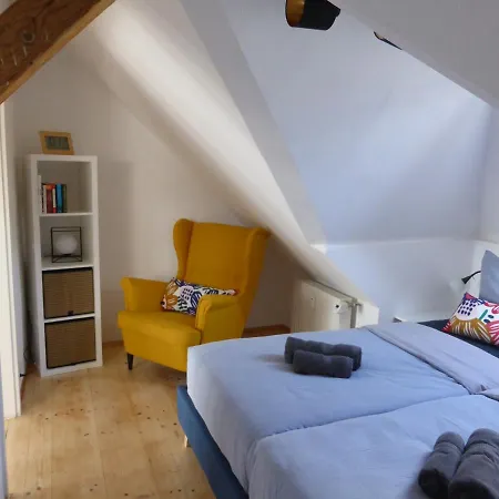 Skyline Of Jena, Luxurioes, Einzigartig, Free Wifi, Parkplatz, Klimatisiert, Zentral Apartment *