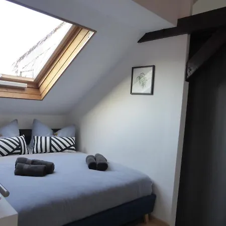 Skyline Of Jena, Luxurioes, Einzigartig, Free Wifi, Parkplatz, Klimatisiert, Zentral