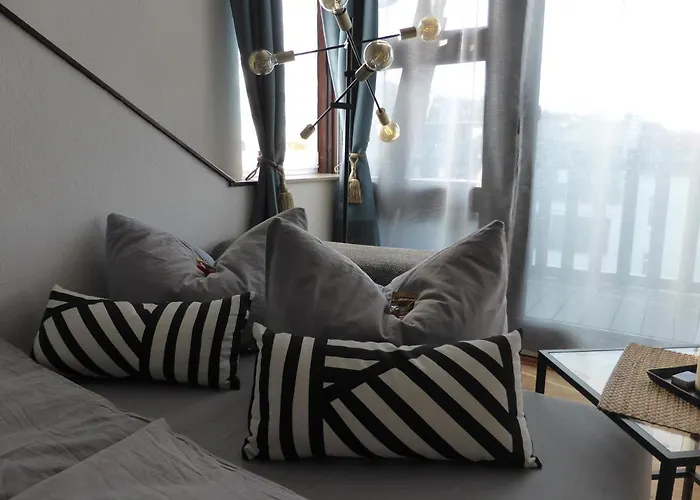 Skyline Of Jena, Luxurioes, Einzigartig, Free Wifi, Parkplatz, Klimatisiert, Zentral * יינה