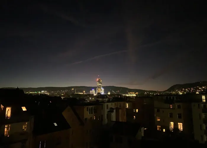 דירה Skyline Of Jena, Luxurioes, Einzigartig, Free Wifi, Parkplatz, Klimatisiert, Zentral יינה